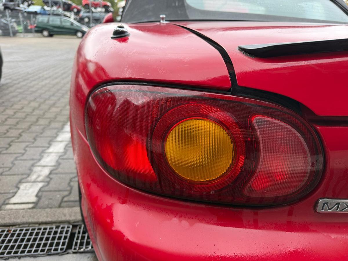 Mazda MX-5 NB original Rücklicht Rückleuchte links Vorfacelift rot orange BJ98